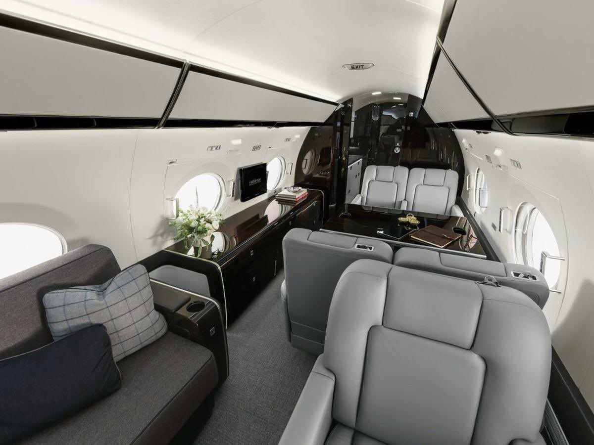 No, esta no es una imagen del interior del avión presidencial de Honduras.
